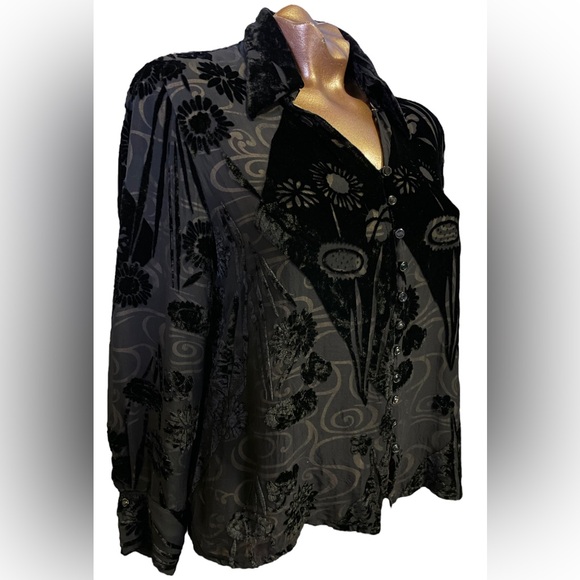 Jones New York Silk/Velour Blouse - Picture 2 of 10
